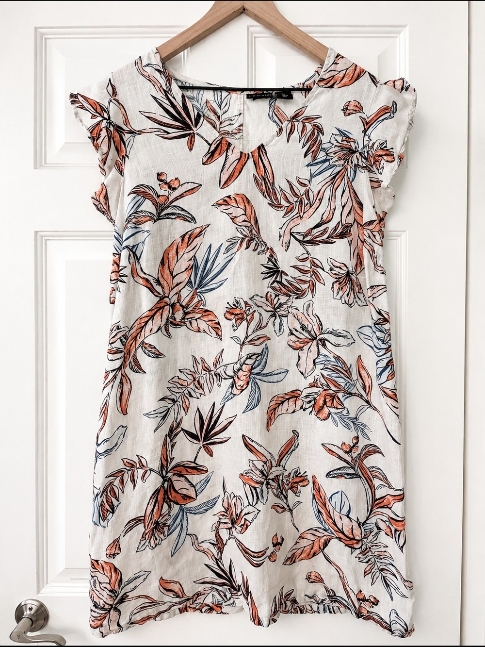 Tahari 100% Linen Shift Dress With Tropical Print